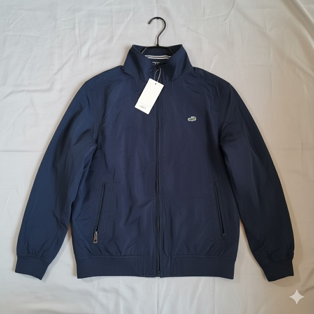 The Ultimate Go-To Jacket: Style, Comfort, & Iconic Appeal